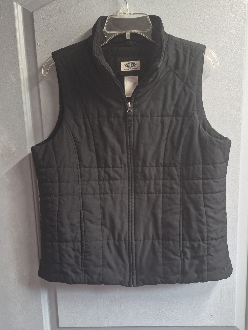 Athletic Works Black Quilted Vest with Stand Collar